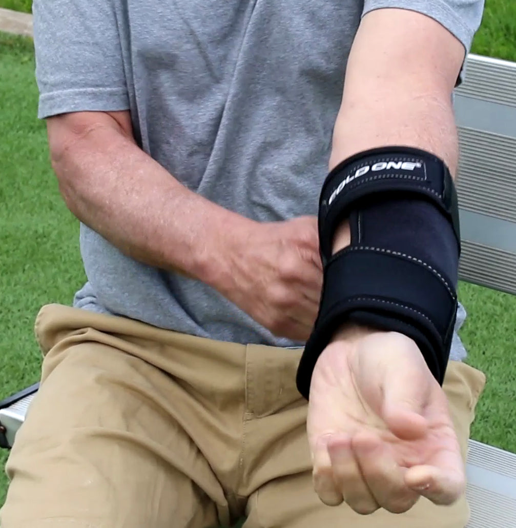 Cold One® Elbow Ice Pack with Compression — USTA Recommends Ice and Compression  for Tennis Elbow, Golfer's Elbow and Tendinitis — 360° Cold Therapy — No Chemical Gels — Orthopedic MD Approved — Made in USA